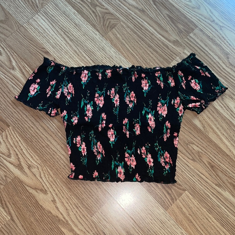 Floral off the shoulder crop top